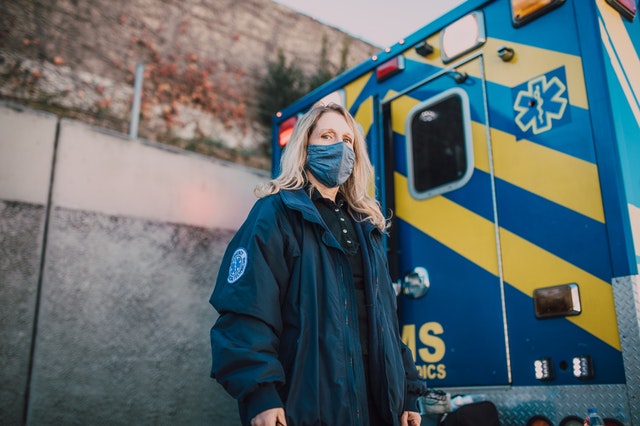 how to become an emt in california